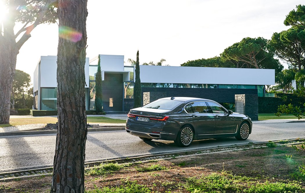 BMW 750Li xDrive