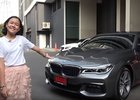 Dvanáctiletá holčička si koupila nové BMW řady 7. Vydělala si na něj díky YouTube