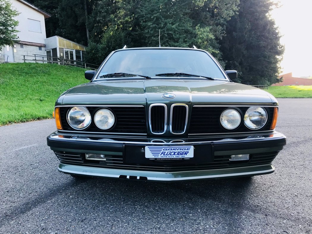 BMW 735i Touring