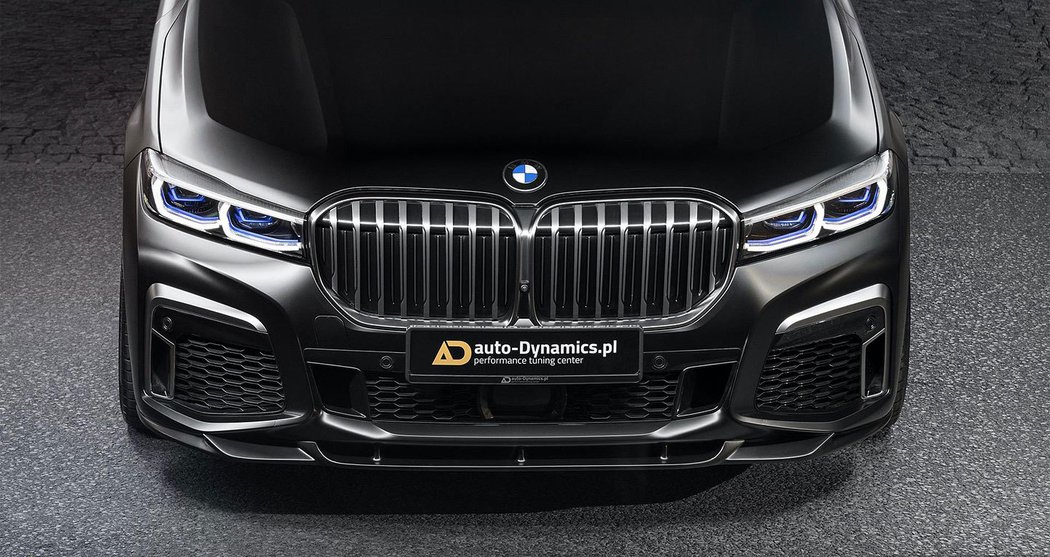 BMW M760Li