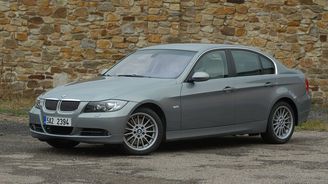 Kauza airbagů Takata je pořád živá! BMW kvůli tomu svolává do servisů Kauza airbagů Takata je pořád živá! BMW kvůli tomu svolává do servisů