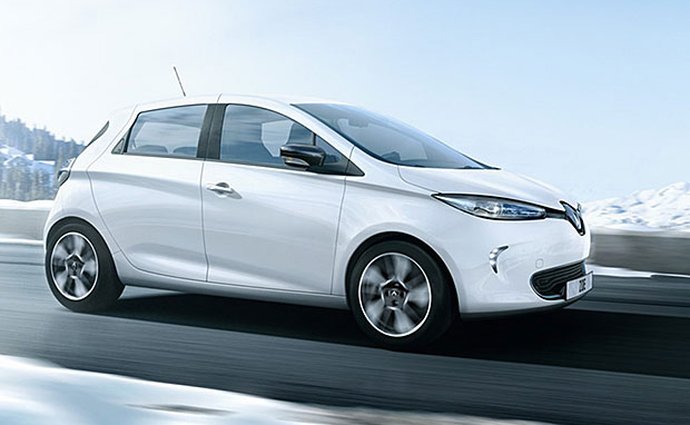 Renault pracuje na plug-in hybridu se spotřebou 2 l/100 km