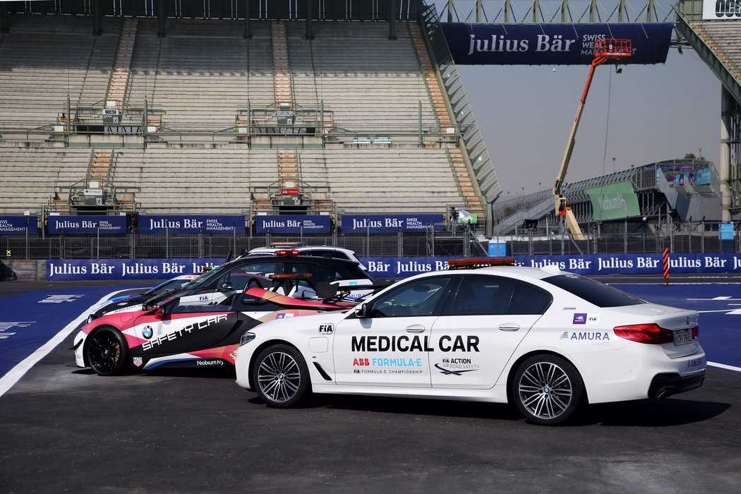 BMW Safety Car