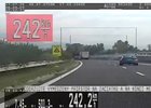 Řidič na Slovensku uháněl v BMW 242 km/h. Bizarnější výmluvu pro rychlost byste nevymysleli