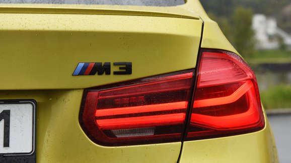 Potvrzeno: Příští generace BMW M3 a M4 nabídne i manuální řazení