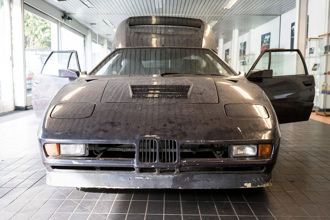 Plynové BMW M1