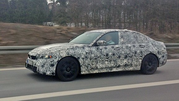 Spy fotky BMW 3 (G20): Nová generace testuje v okolí Mnichova. Jaké motory nabídne?