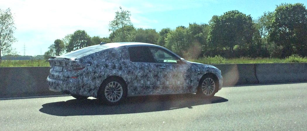 BMW 6 GT spy photos