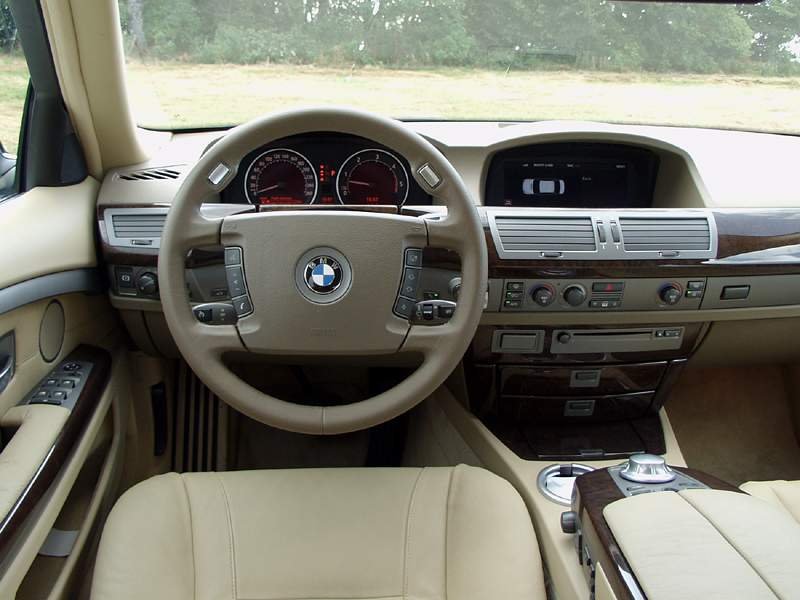 BMW řada 7