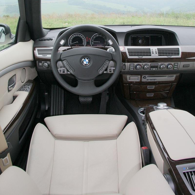 BMW řada 7