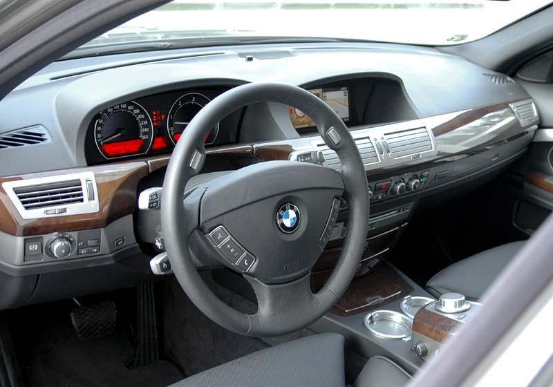 BMW řada 7