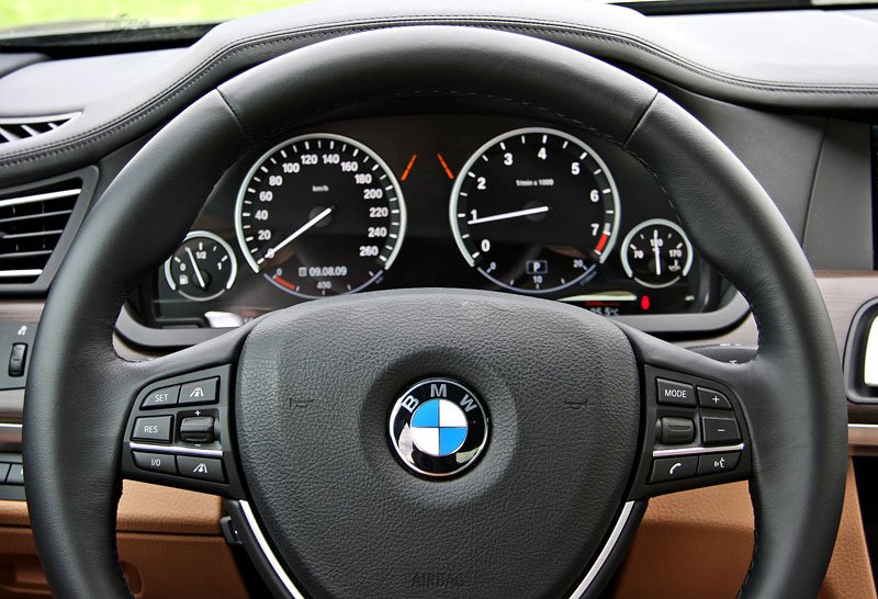 BMW řada 7