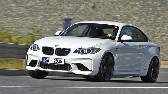 TEST BMW M2 – Vánoce jsou tady!