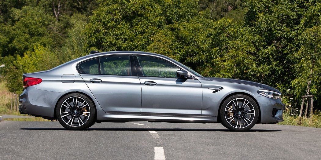 BMW M5