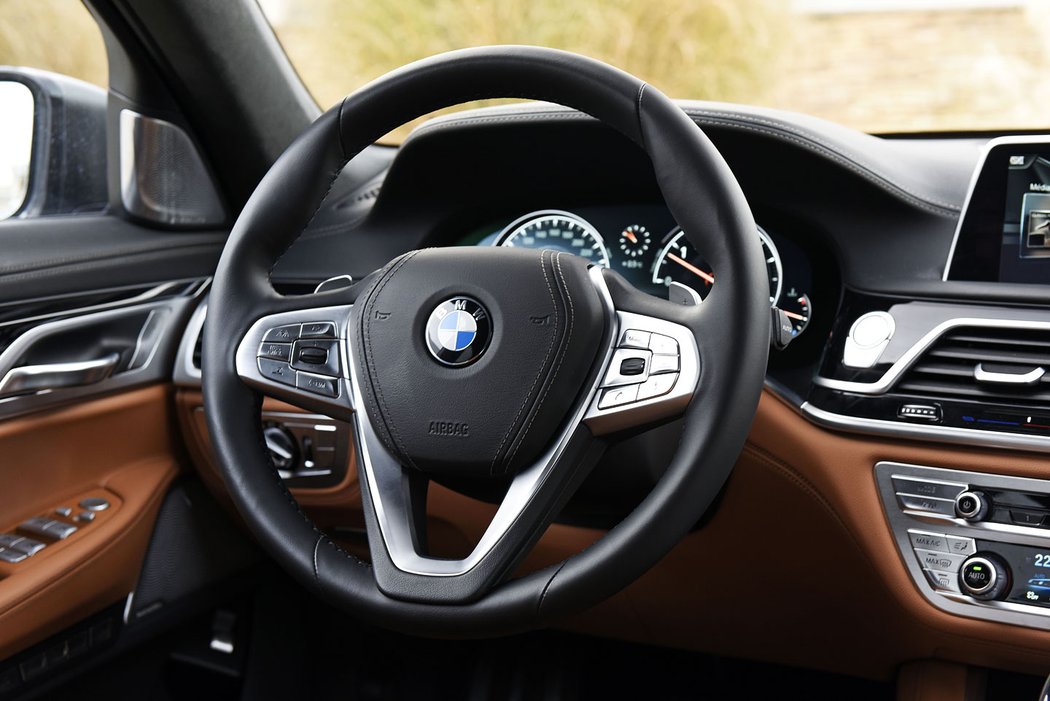 bmw testy video luxusni redakcnivideo