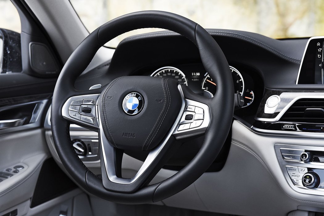 bmw testy video luxusni redakcnivideo