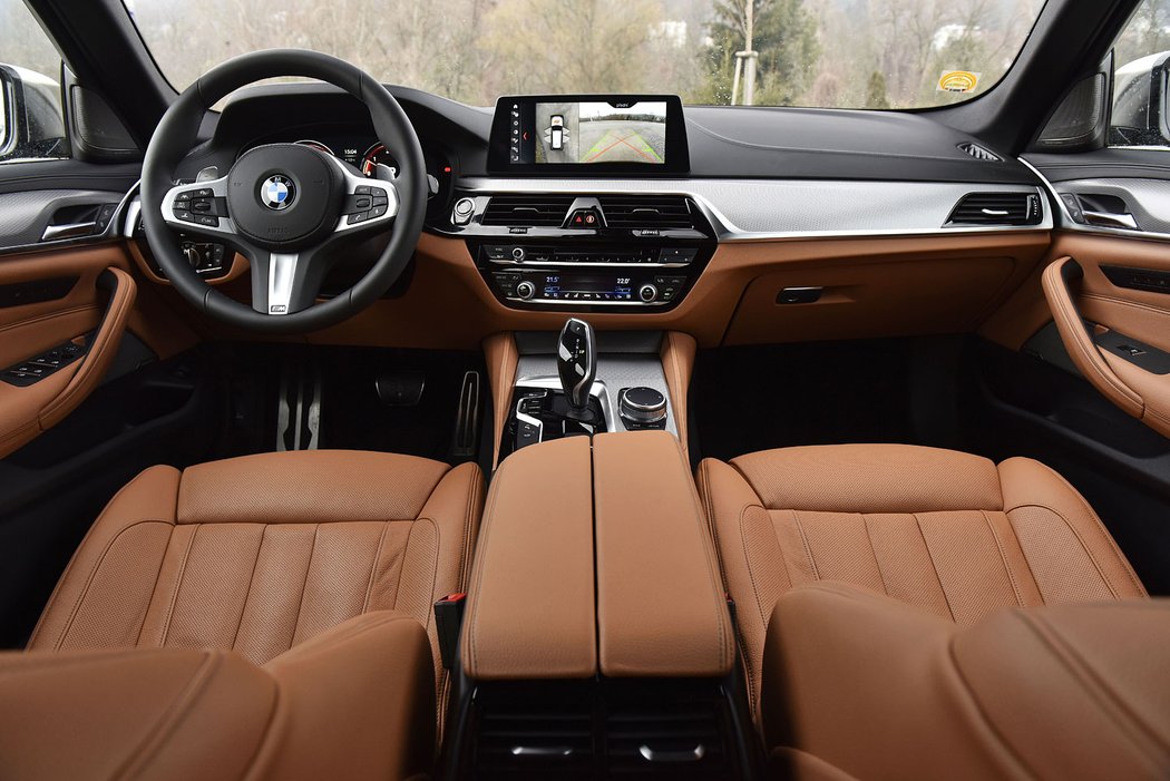 BMW M550d xDrive Touring