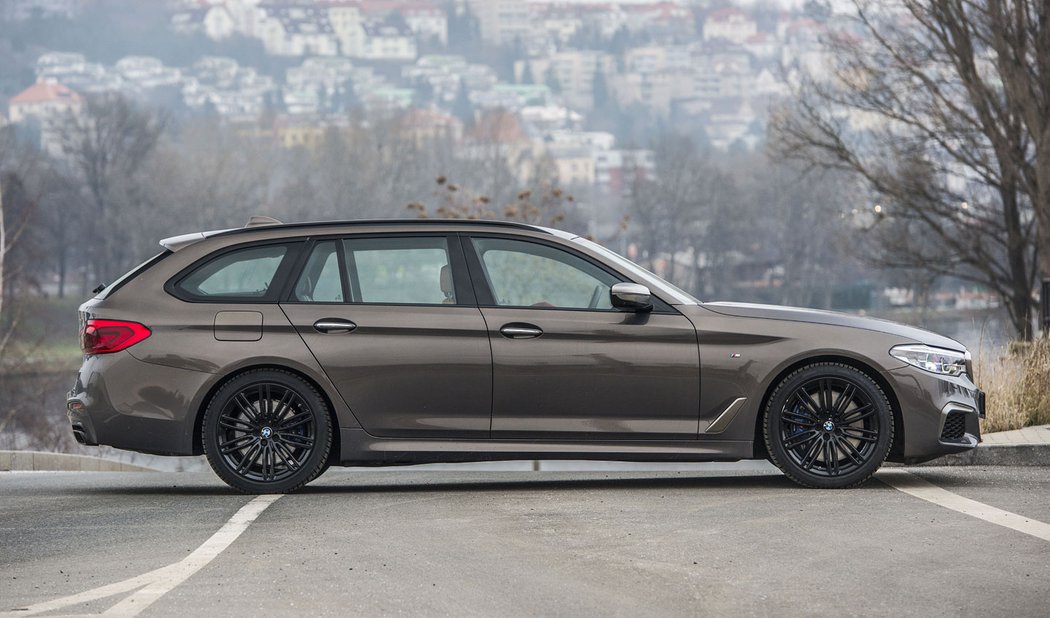 BMW M550d xDrive Touring