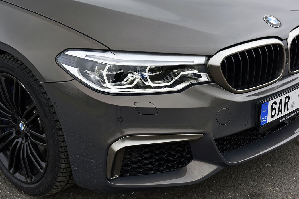 BMW M550d xDrive Touring