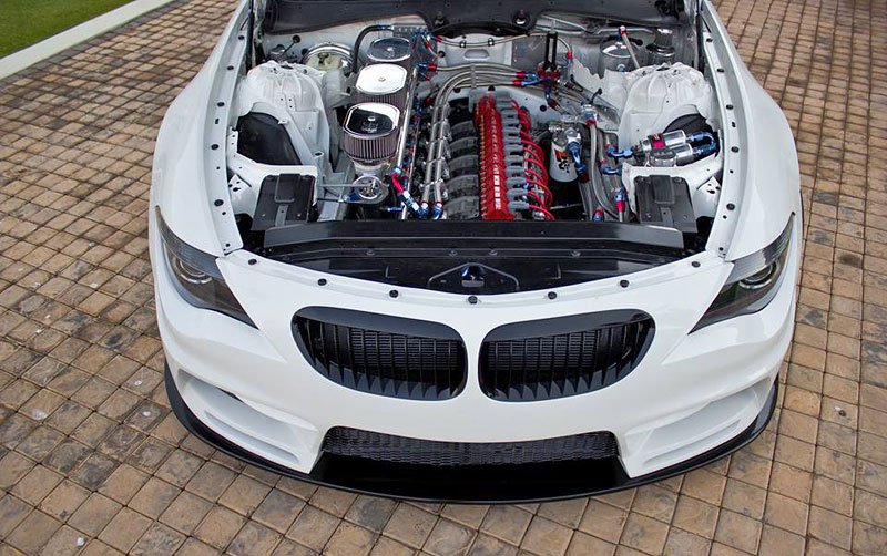 BMW M6 absolvovalo výměnu V10 za šestirotorový Wankel