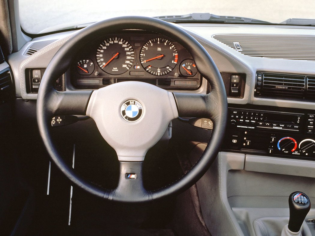 BMW M5 E34 (1988-1992)