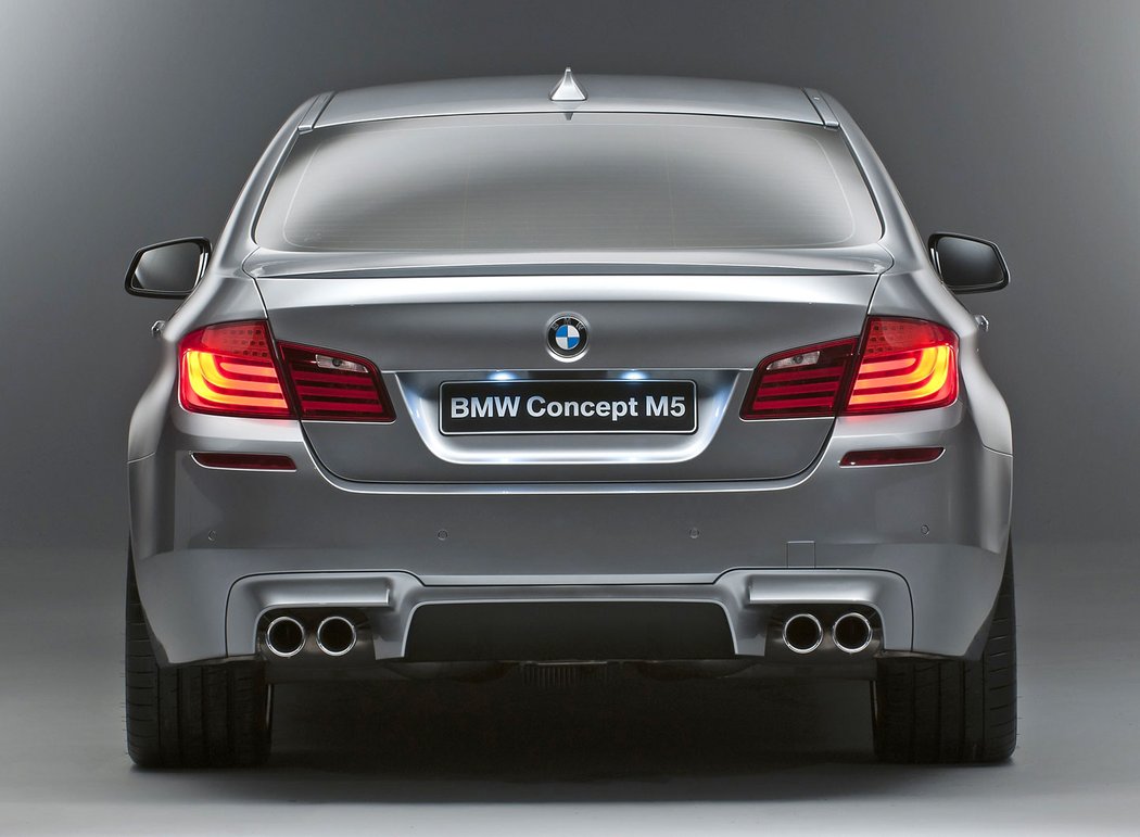 BMW Concept M5 F10 (2011)