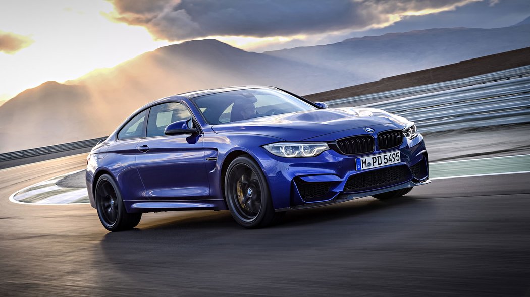 BMW M4 CS