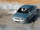 Video: driftování v BMW M5