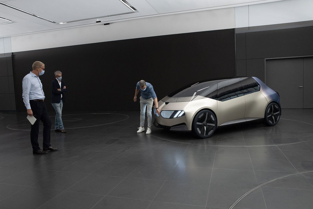 BMW i Vision Circular