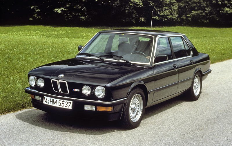 M5 E28