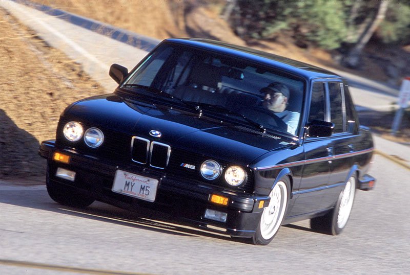 M5 E28