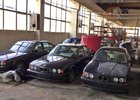 Tajemství 11 nalezených nejetých devadesátkových BMW v Bulharsku. Odhalujeme pozadí unikátního nálezu