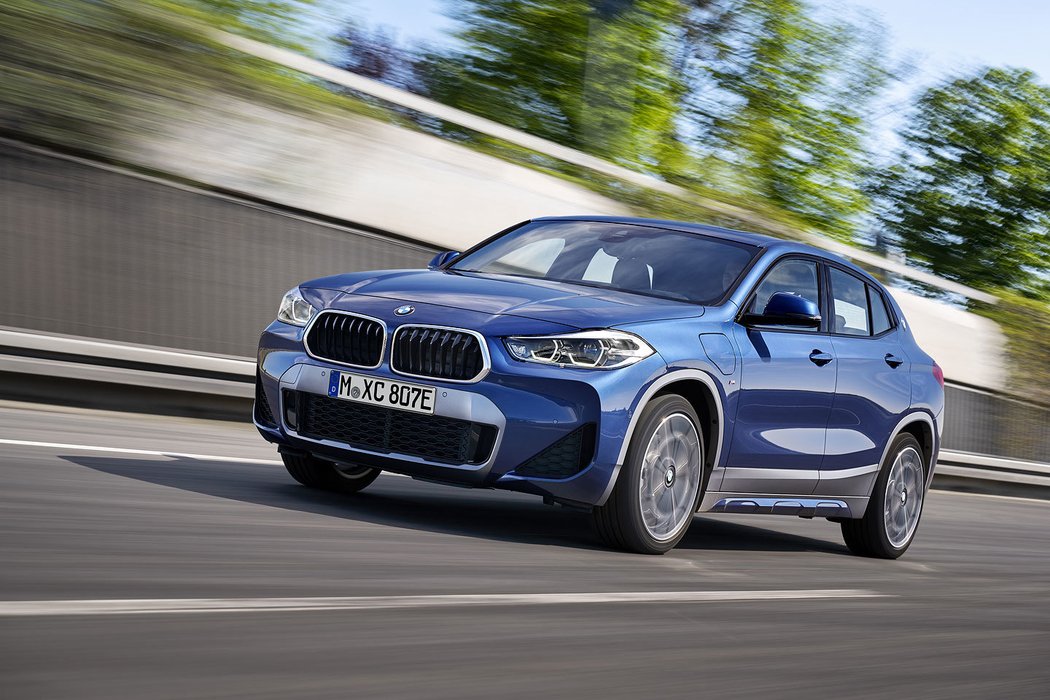 BMW X2 xDrive25e