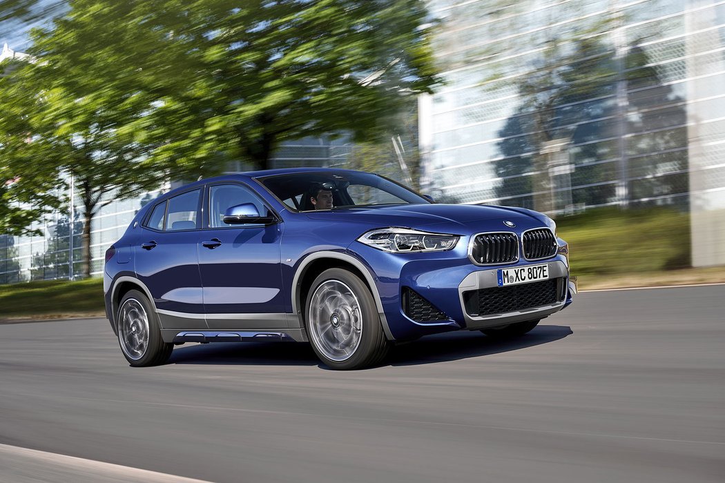 BMW X2 xDrive25e