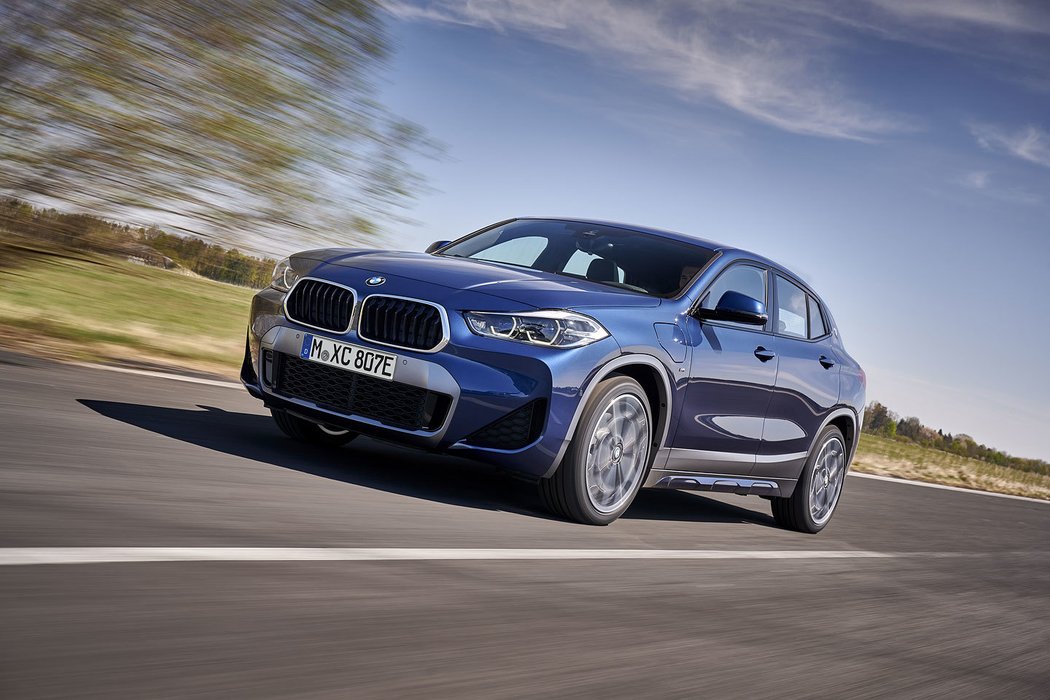 BMW X2 xDrive25e