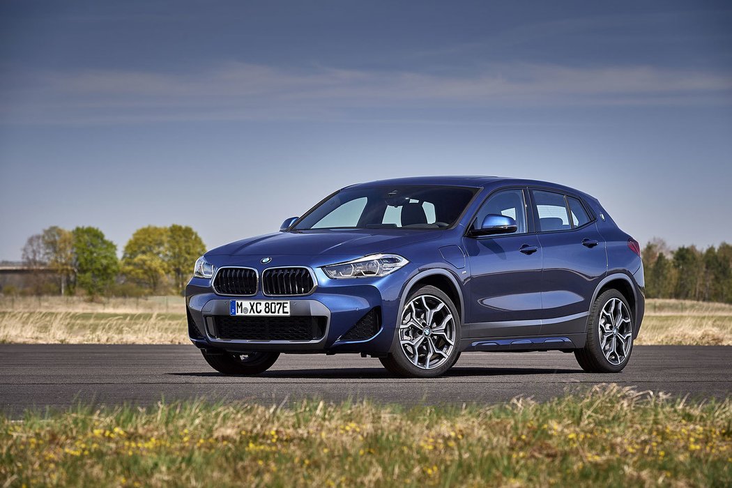 BMW X2 xDrive25e