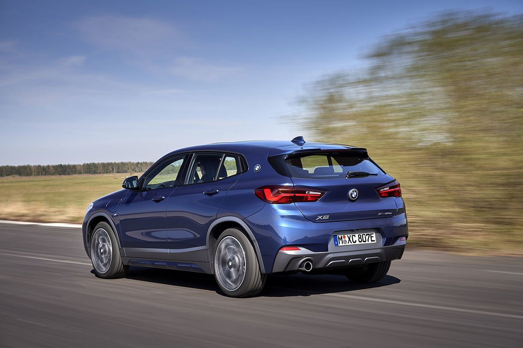 BMW X2 xDrive25e