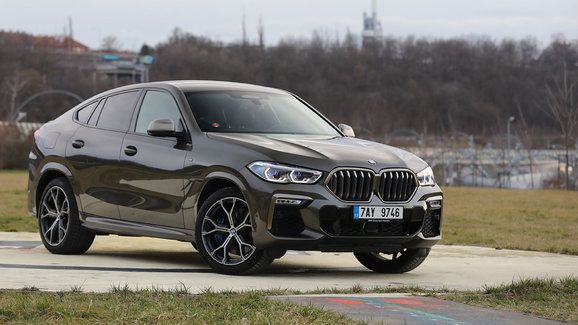 TEST BMW X6 M50i xDrive (390 kW) – Když SUV kupé miluješ, není co řešit