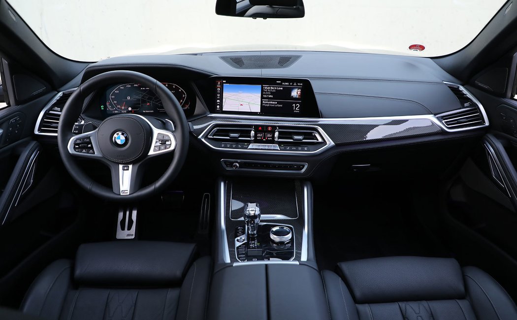 BMW X6 M50i xDrive