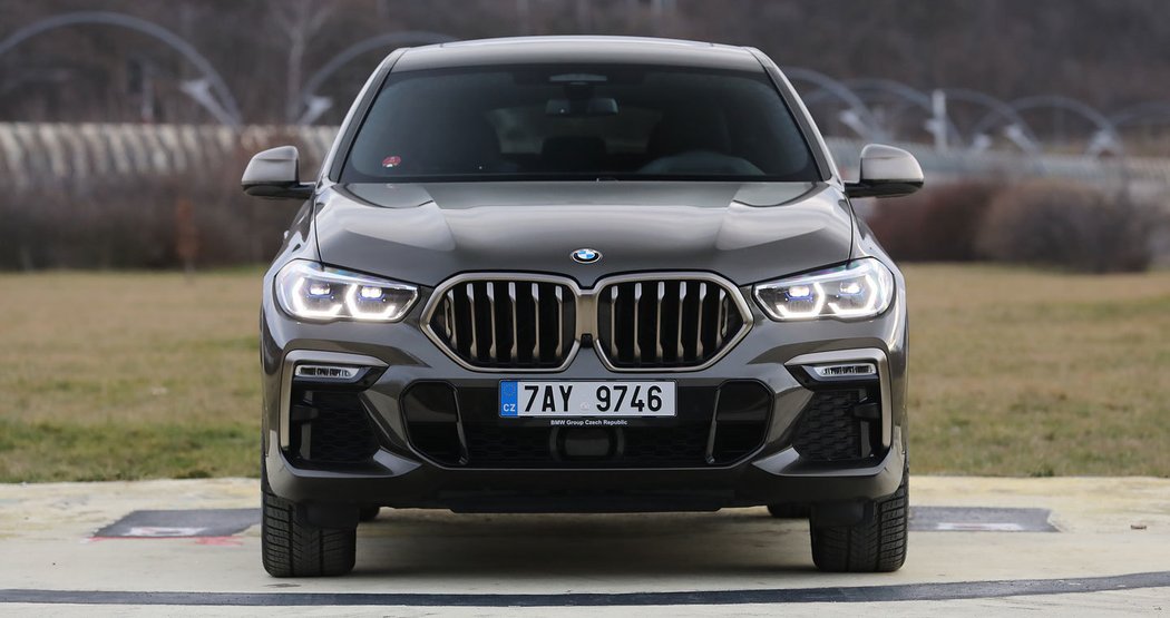 BMW X6 M50i xDrive