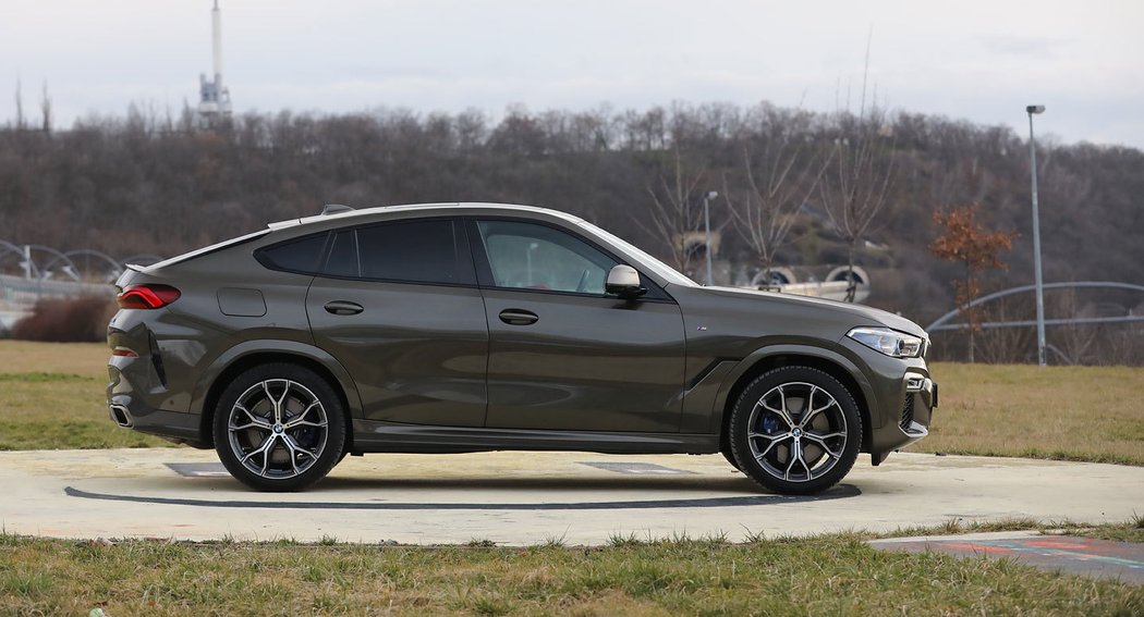 BMW X6 M50i xDrive