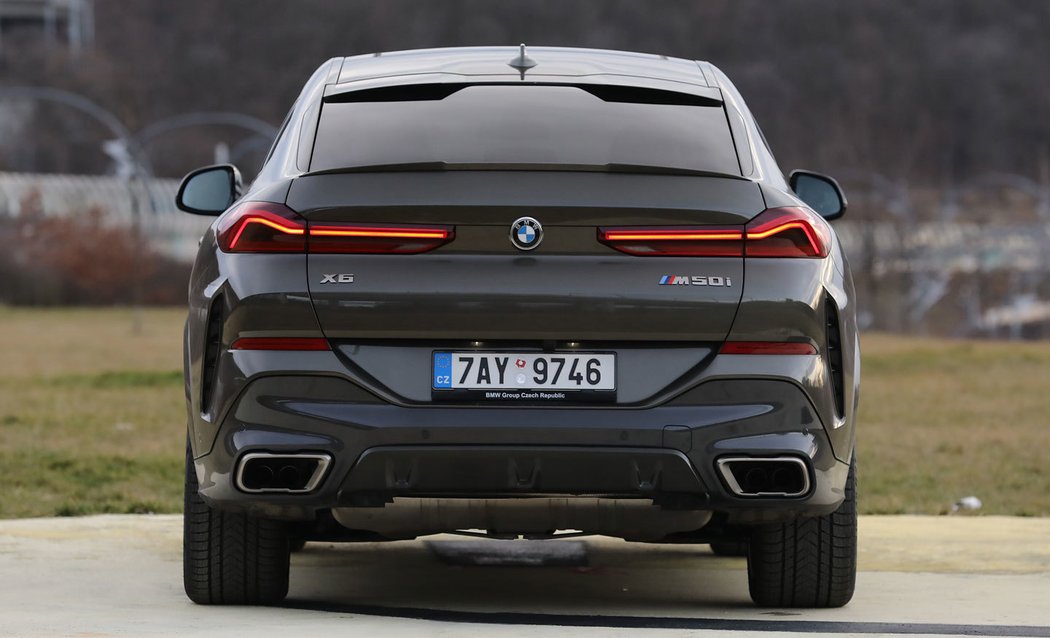 BMW X6 M50i xDrive