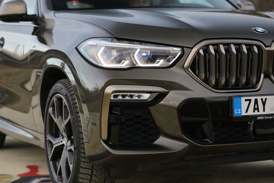 BMW X6 M50i xDrive