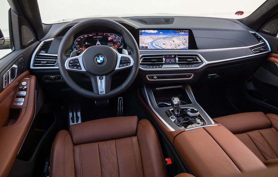 BMW X7 M50i