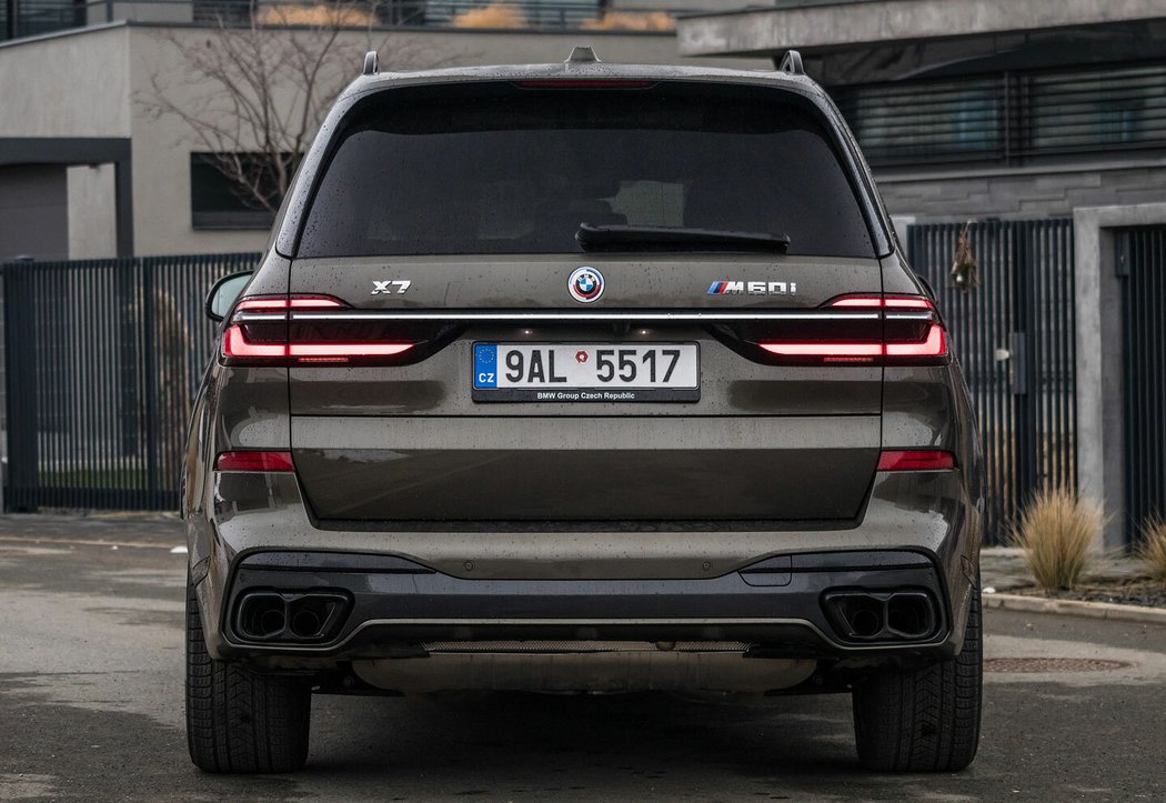 BMW X7 M60i xDrive