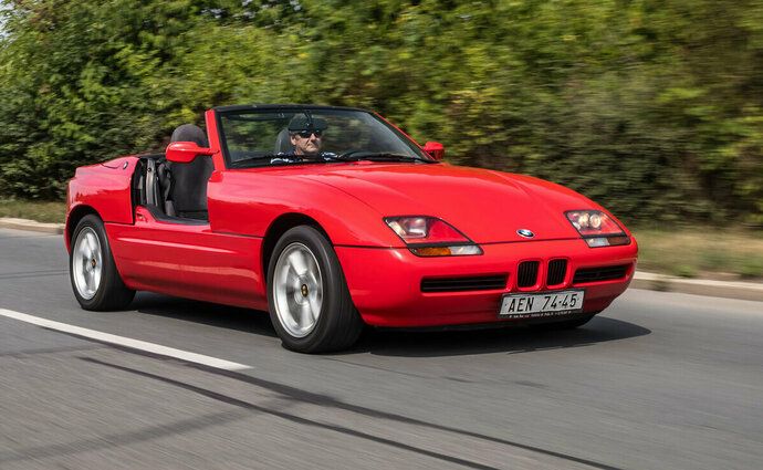 The rare BMW Z1 is an experiment for fun.  There are very few of them in the Czech Republic, we drove a beautiful one