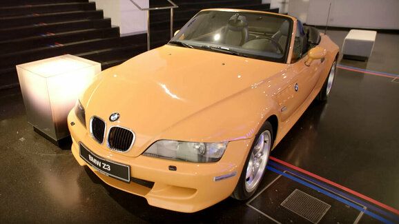 BMW M se pochlubilo dalšími prototypy, včetně roadsteru Z3 V12 a kabrioletu M5