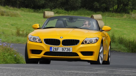 Ojeté BMW Z4 (E89): Příprava na jaro. Berte jenom šestiválce!