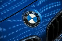 BMW svolává po celém světě stovky tisíc vozů! Kvůli vadným startérům, hrozí vznícení