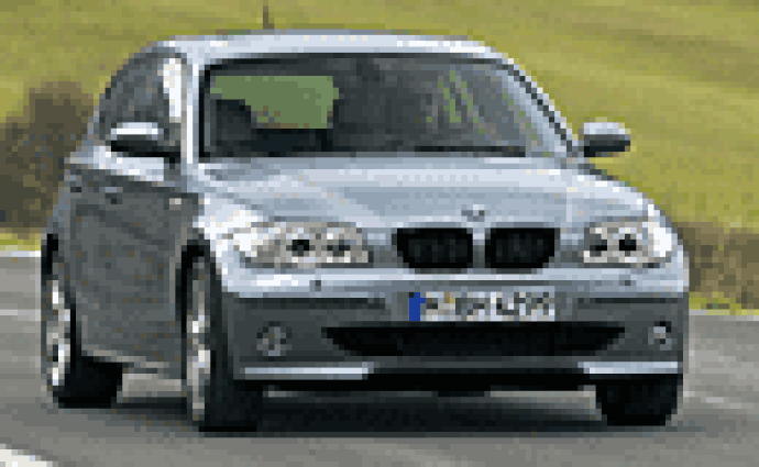 Vyzkoušejte BMW řady 1: testovací jízdy před uvedením na trh